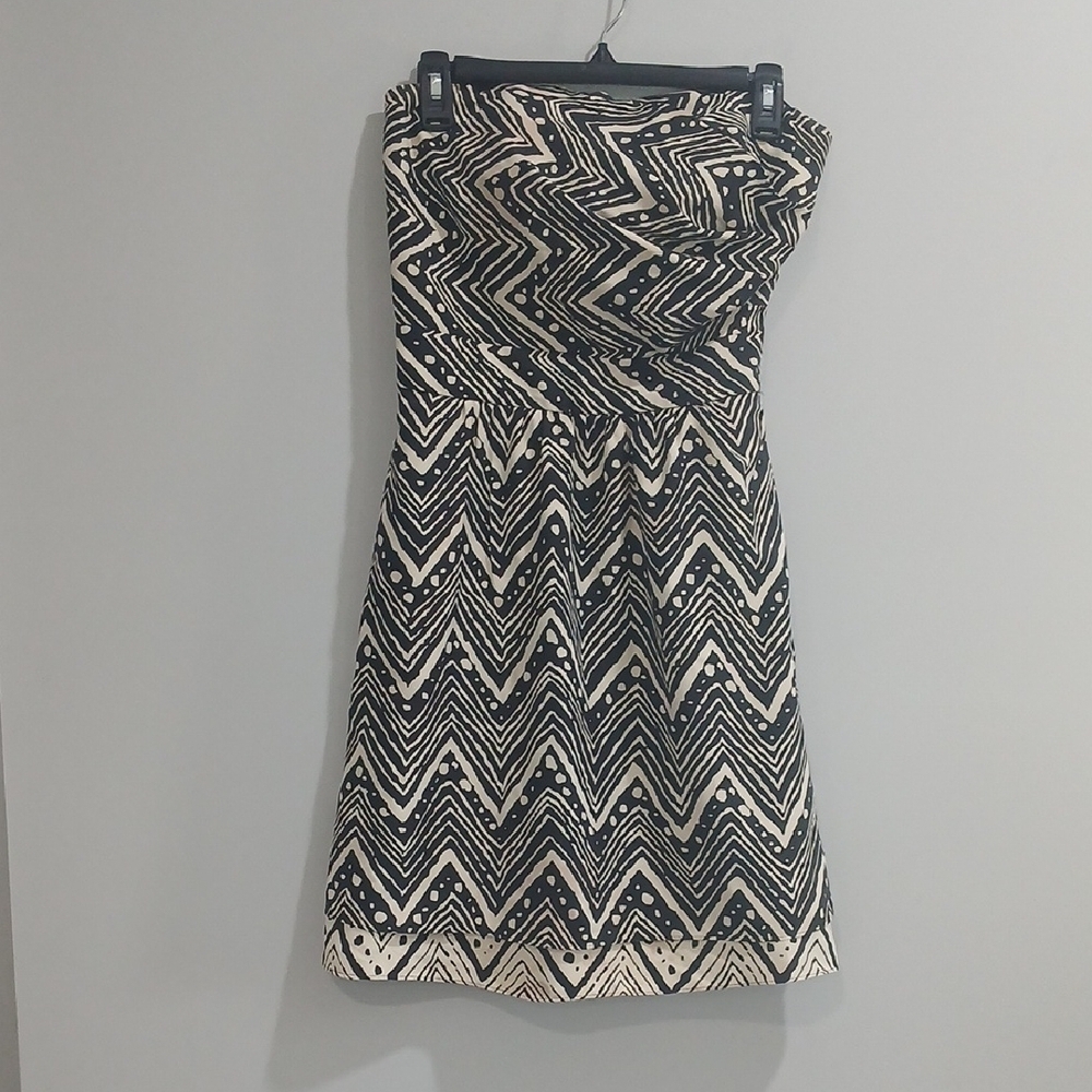 The Limited Black and Pearl Strapless Cocktail Dress Sz 2 New With Tag